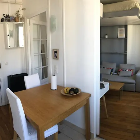 Cosy Studio Near Public Transport * Párizs
