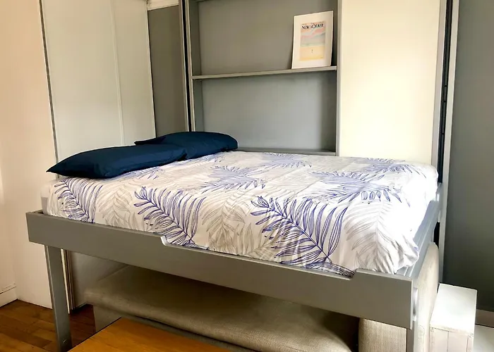 Cosy Studio Near Public Transport パリ